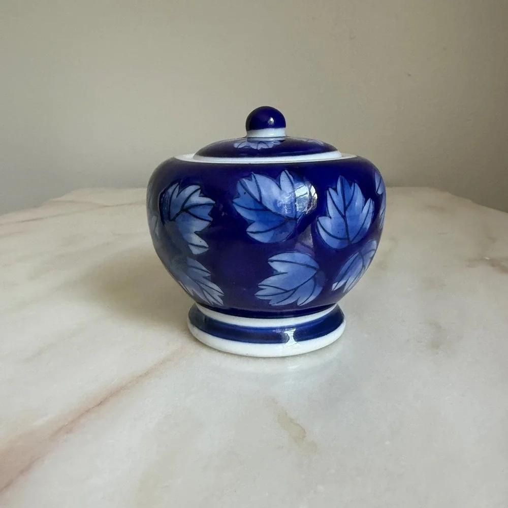 DesignPac Cobalt Blue Ceramic Sugar Bowl with Lid Leaf Pattern Round Jar